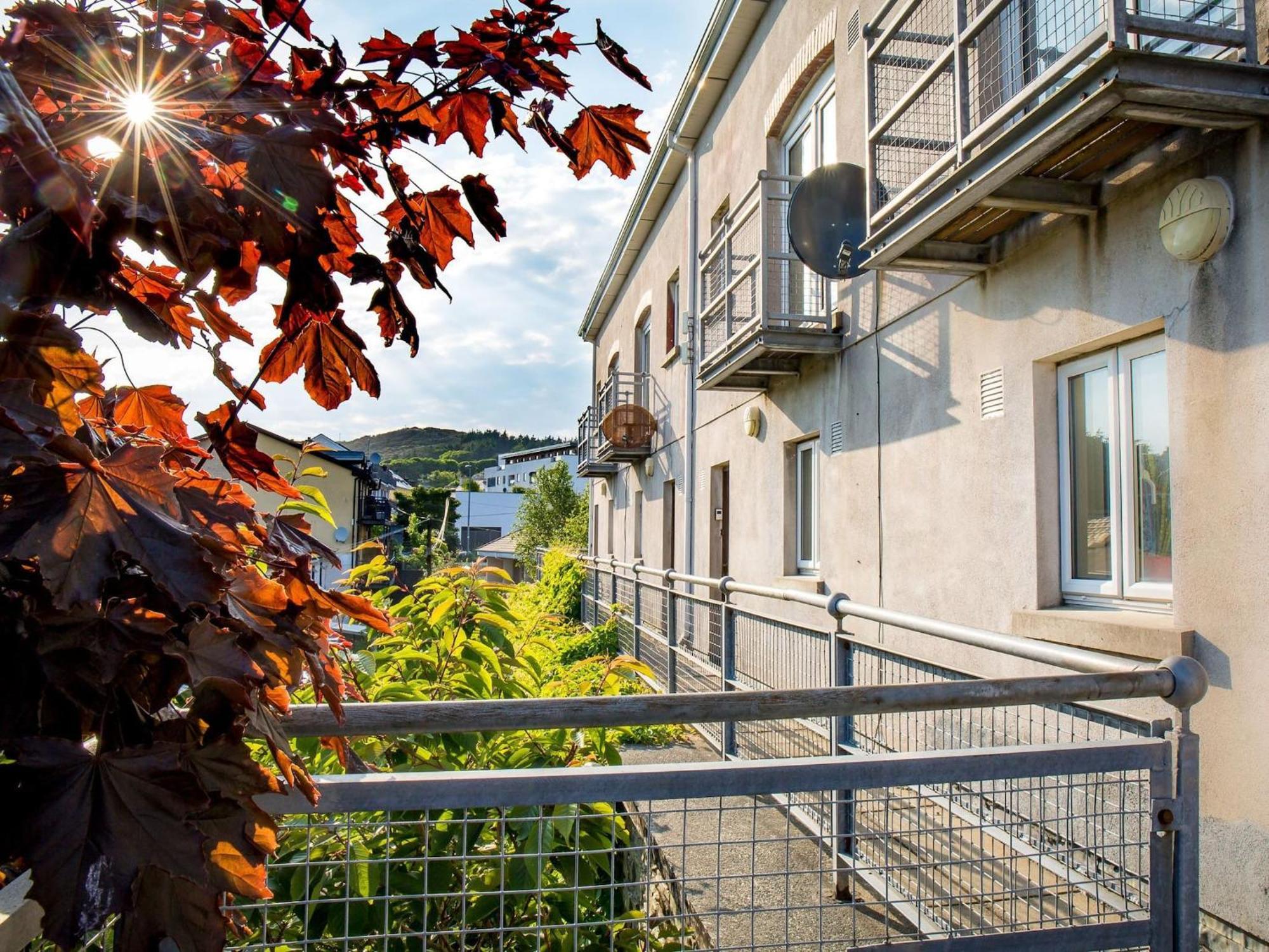 Eve'S Townhouse Apartment Clifden Exterior photo